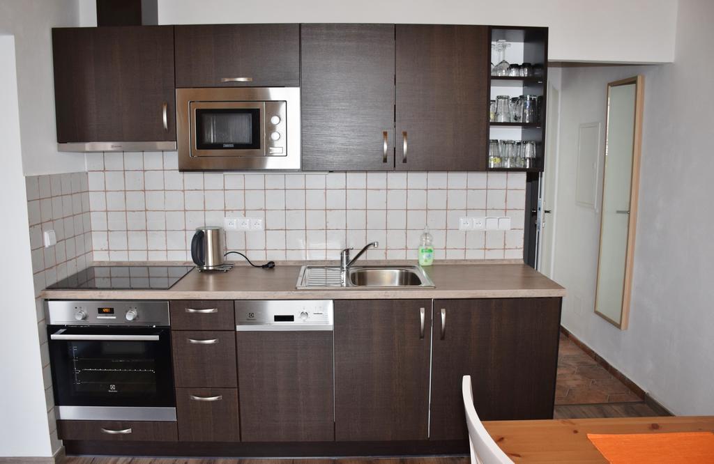 Apartman Vanessa Stožec Exteriör bild